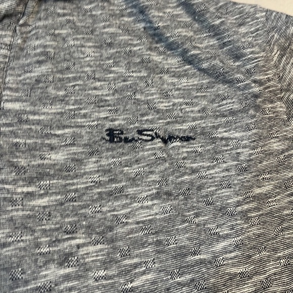 Ben Sherman Two Button Mens Short Sleeve Shirt Medium - Picture 2 of 4